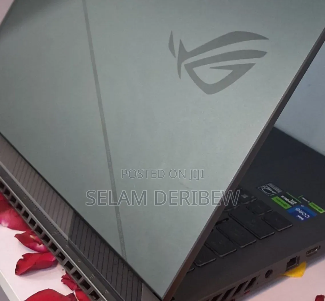 New Laptop Asus ROG Strix G15 16GB Intel Core i9 SSD 1T