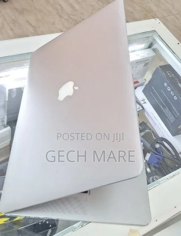 New Laptop Apple MacBook 2014 16GB Intel Core i7 SSD 512GB