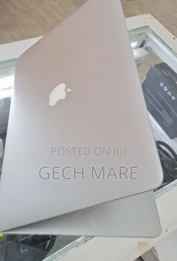 New Laptop Apple MacBook 2014 16GB Intel Core i7 SSD 512GB