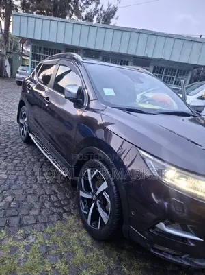 Nissan Qashqai 2018 Gray