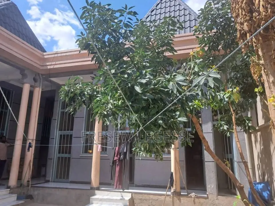 2bdrm House in Oromia, Adama for sale