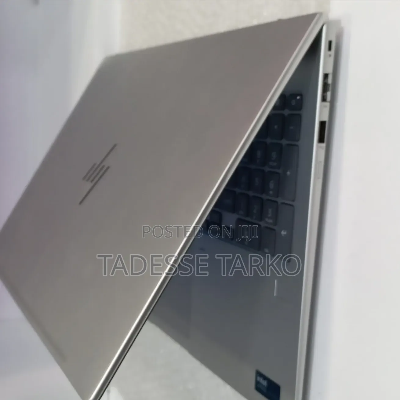 New Laptop HP EliteBook 660 G11 16GB Intel Core Ultra 7 SSD 512GB