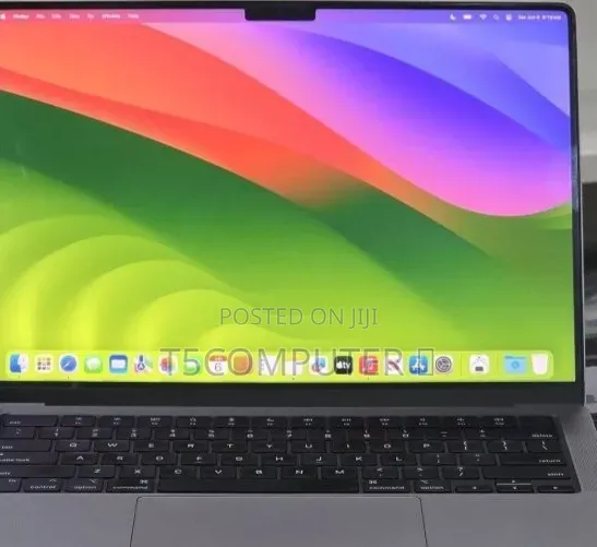 New Laptop Apple MacBook Pro 2023 M3 8GB Apple M3 SSD 512GB