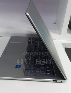New Laptop HP Stream Notebook 16GB Intel Core i5 SSD 512GB