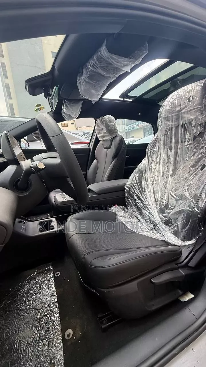 New BYD E1 2025 Black