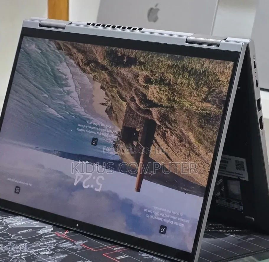New Laptop Lenovo ThinkPad X1 Yoga 16GB Intel Core i5 SSD 512GB