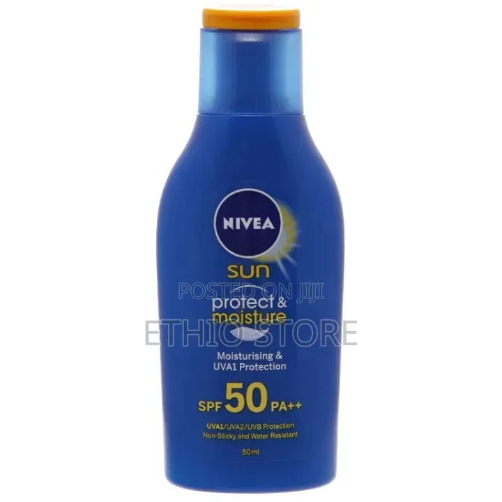 NIVEA SUN Protect Moisture Sun Spray SPF 50+ (200ml)