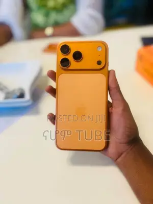 New Apple iPhone 17 Pro Max 1 TB Orange