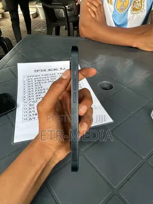 Apple iPhone 13 128 GB Black