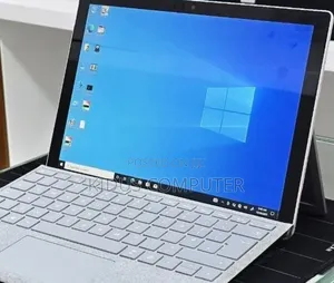 New Laptop Microsoft Surface 8GB Intel Core i5 SSD 256GB