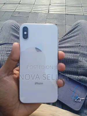 Apple iPhone X 256 GB White