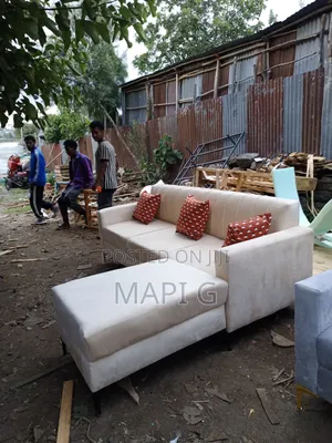 L Sofa for U