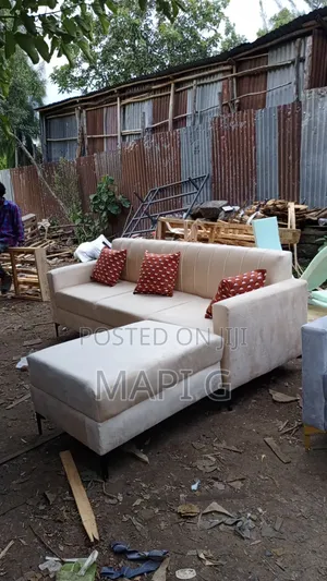 L Sofa for U