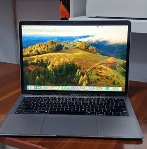 New Laptop Apple MacBook 8GB Intel Core i5 SSD 128GB