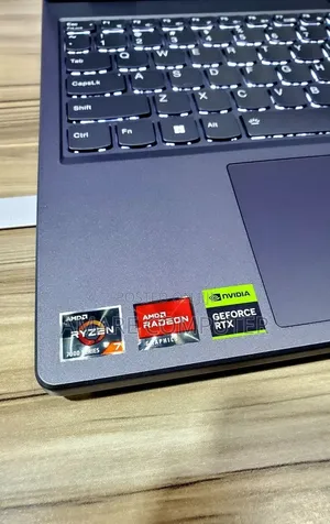 New Laptop Lenovo Legion 5 16GB AMD Ryzen 7 SSD 512GB