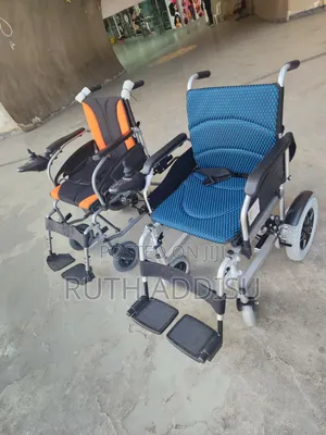 Electrical Wheelchair肺炎wheelchair Electrical肢是electrical Wheelchair