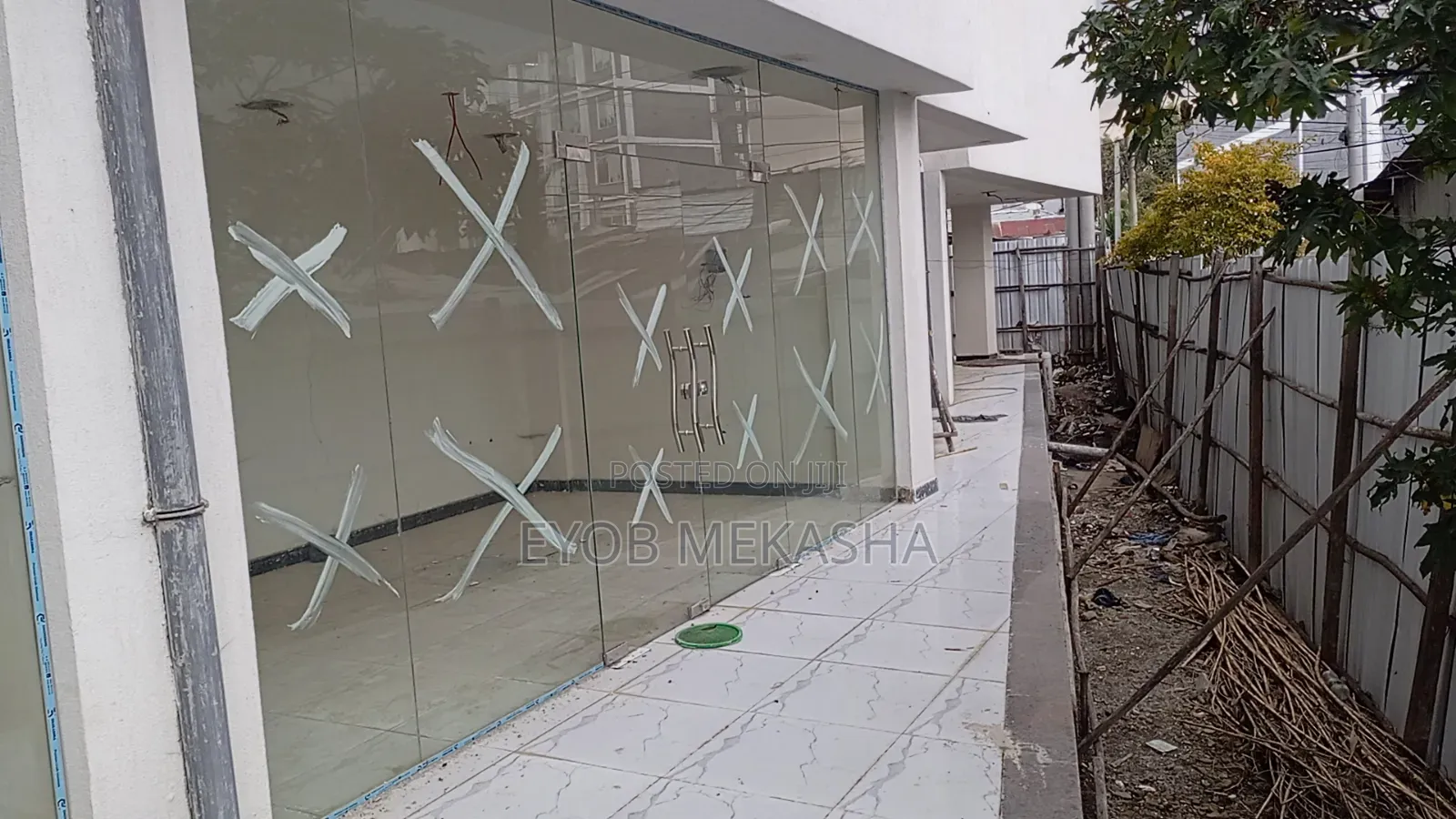 ያለቀ የንግድ ሱቅ ሽያጭ/Shop for Sell