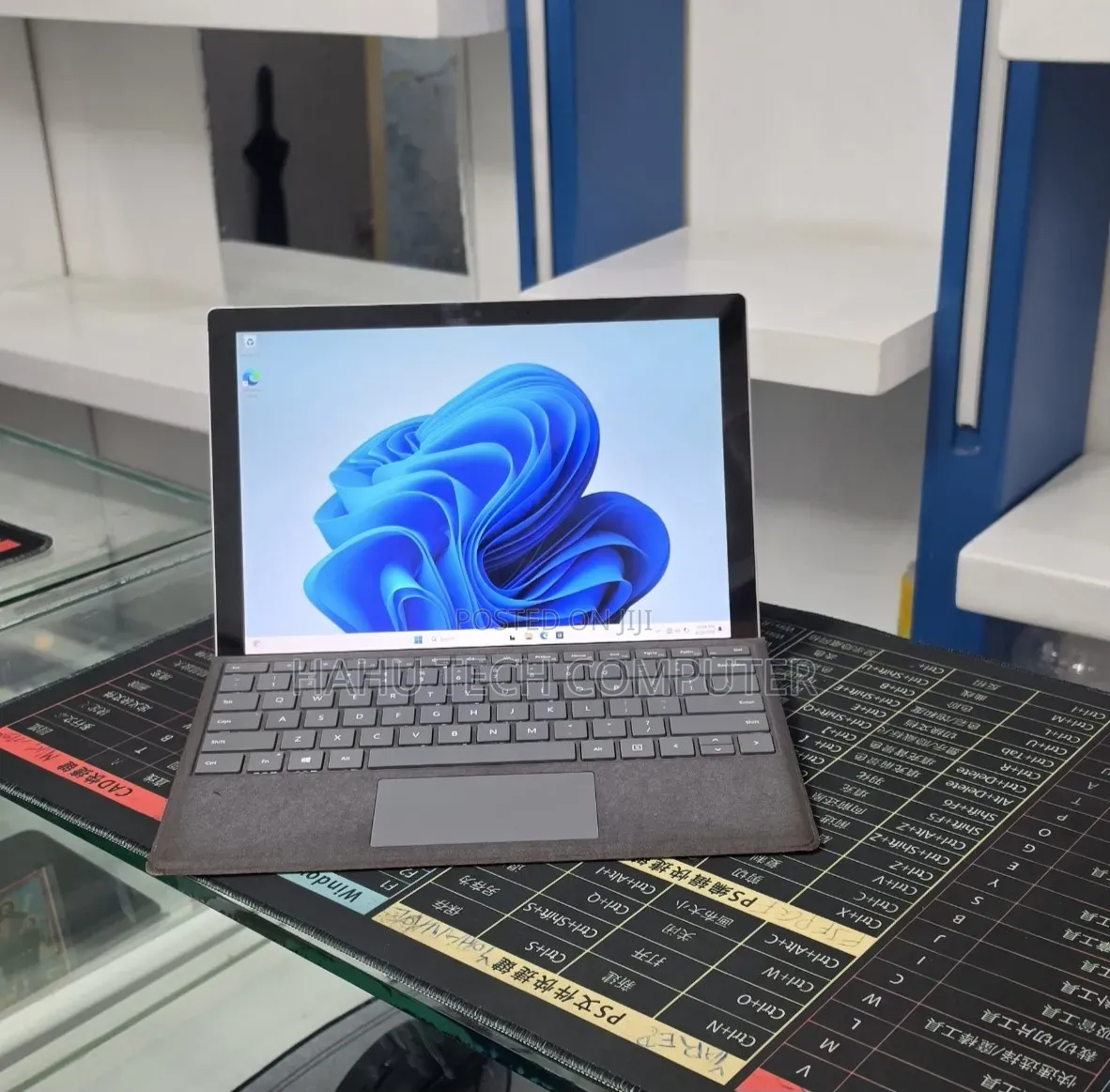 New Laptop Microsoft Surface Pro 7+ 32GB Intel Core i7 SSD 1T