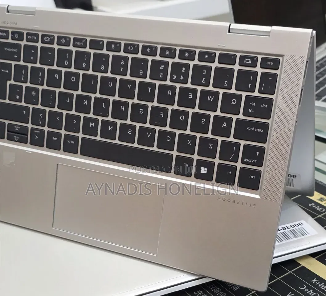 New Laptop HP EliteBook 830 G8 16GB Intel Core i5 SSD 512GB