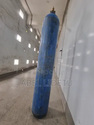 Pediatric Oxygen Cylinder for Safe Oxygen Delivery