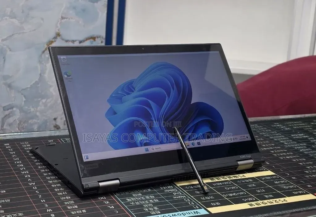 New Laptop Lenovo ThinkPad Yoga 16GB Intel Core i5 SSD 256GB