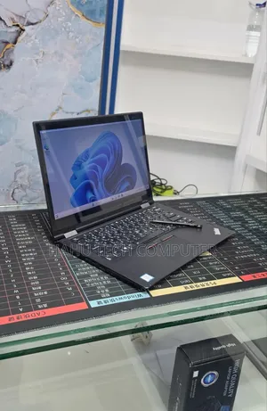 New Laptop Lenovo ThinkPad X380 Yoga 16GB Intel Core i5 SSD 512GB