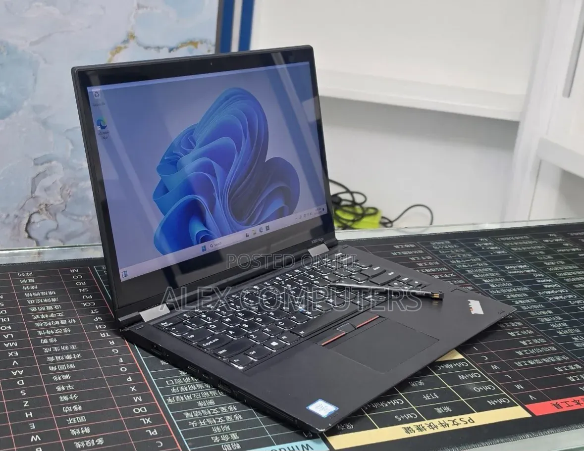 New Laptop Lenovo ThinkPad X380 Yoga 16GB Intel Core i5 SSD 256GB