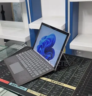 New Laptop Microsoft Surface Pro 7+ 32GB Intel Core i7 SSD 1T