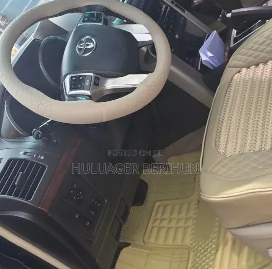 Toyota Land Cruiser 2015 Black