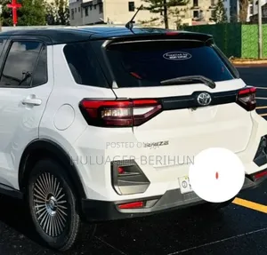 Toyota Raize 2022 White