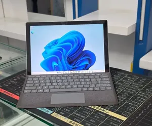 New Laptop Microsoft Surface Pro 7+ 32GB Intel Core i7 SSD 1T