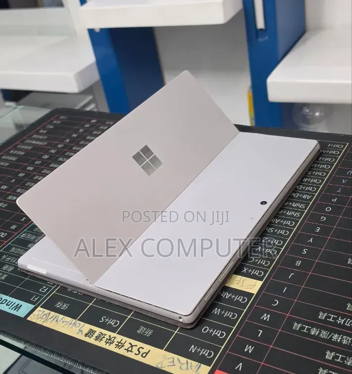New Laptop Microsoft Surface Pro 7+ 32GB Intel Core i7 SSD 1T