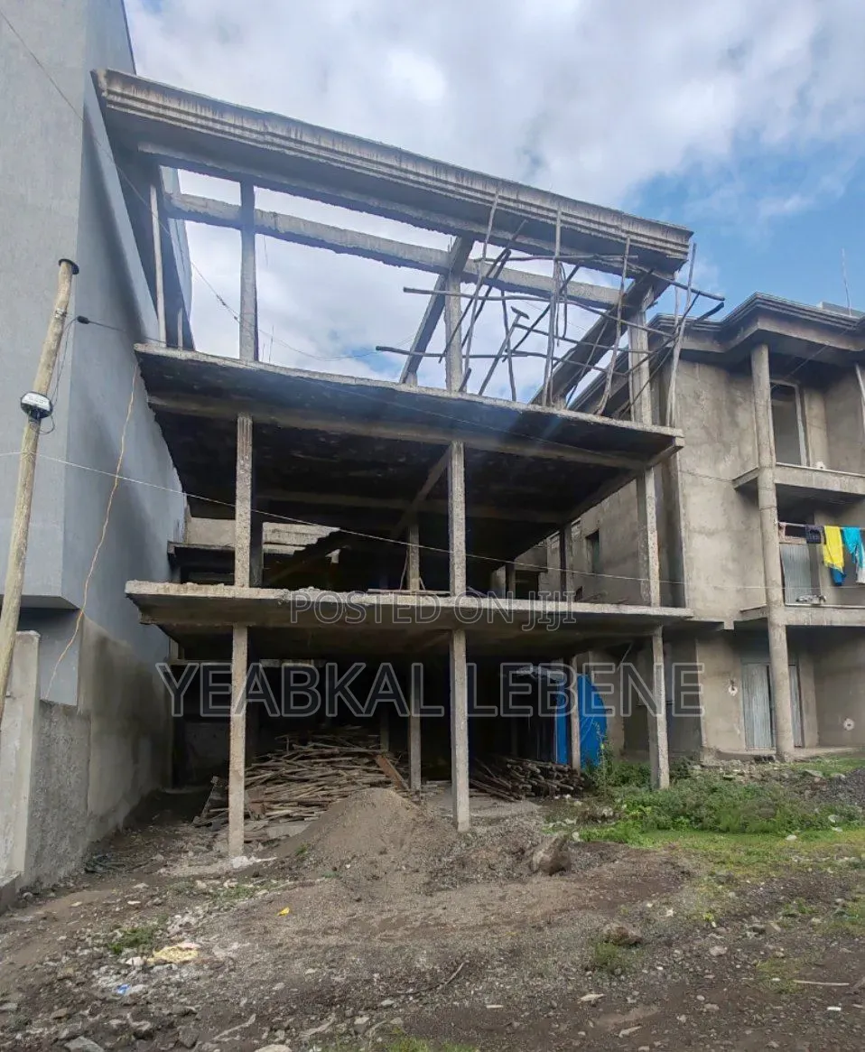 7bdrm House in Bole for sale