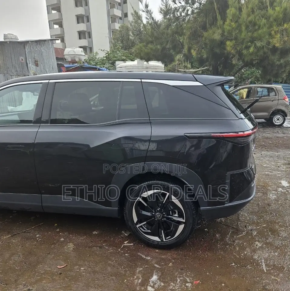Toyota bZ3 2025 Black