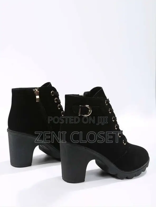 Black Women’s Ankle Boots – Stylish Elegant
