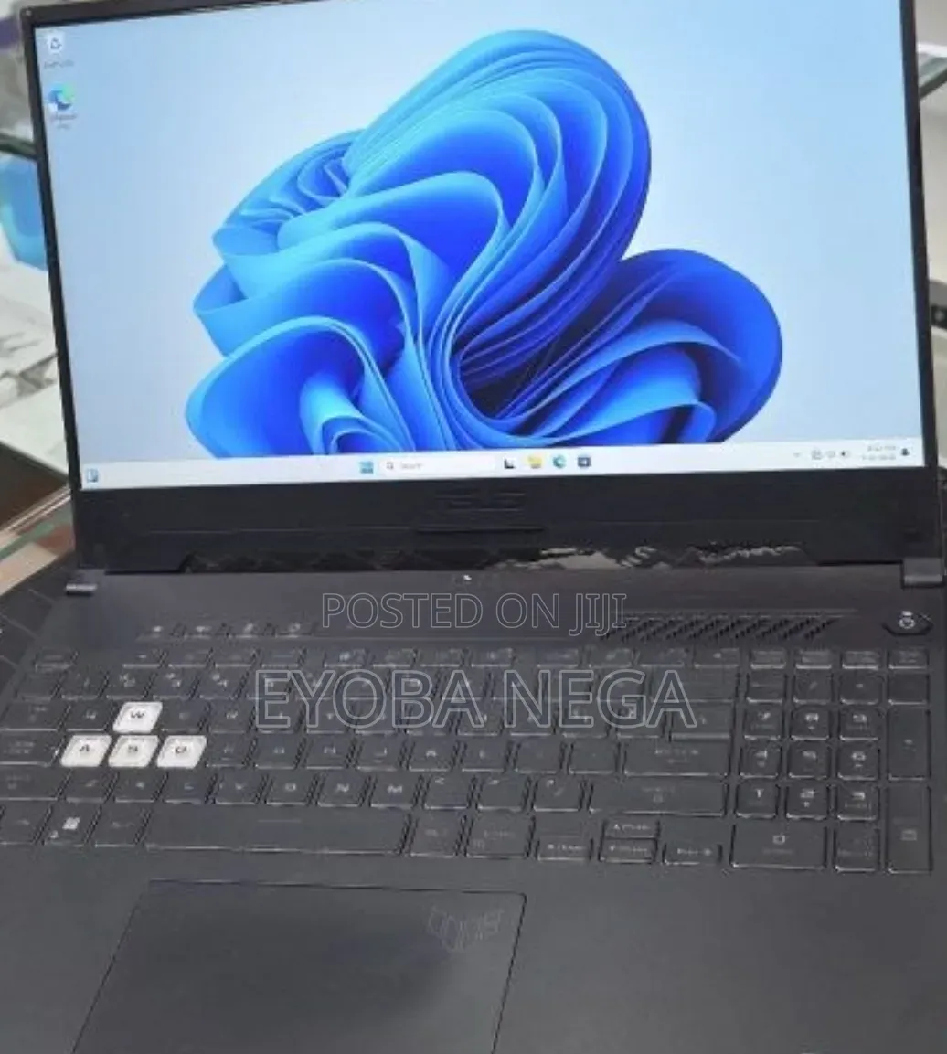 New Laptop Asus TUF Dash F15 16GB Intel Core i7 SSD 512GB