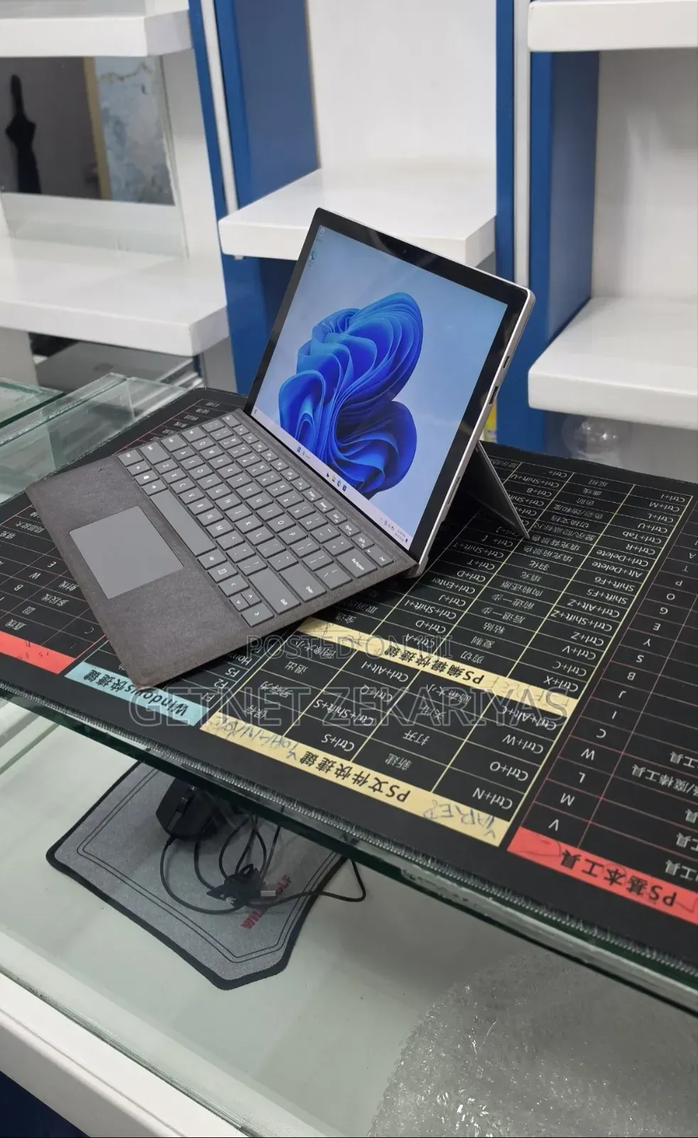 New Laptop Microsoft Surface Pro 7+ 32GB Intel Core i7 SSD 1T