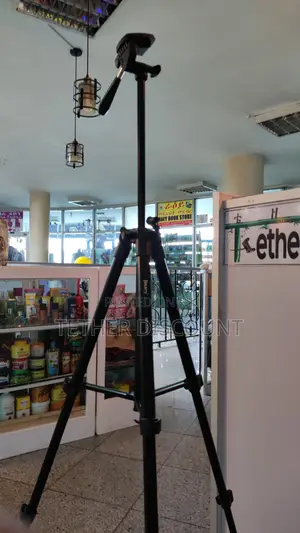 Jmar Tripod Portable and Flexible ባል 3 እግር ካሚራ መያዣ ቁመን መስተካከል የሚያስችል