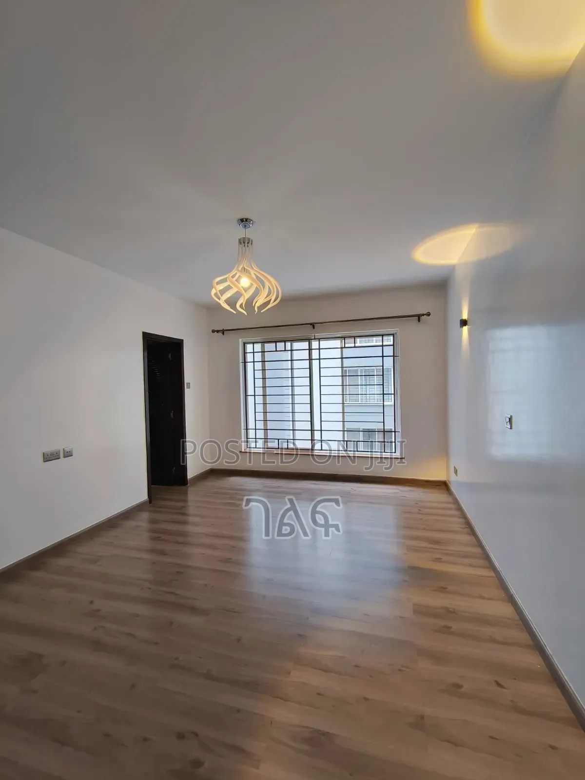 2bdrm Apartment in አስችኳይ ሽያጭ ቦሌ ቡልቡላ 93, Bole for sale