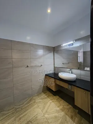 2bdrm Apartment in አስችኳይ ሽያጭ ቦሌ ቡልቡላ 93, Bole for sale