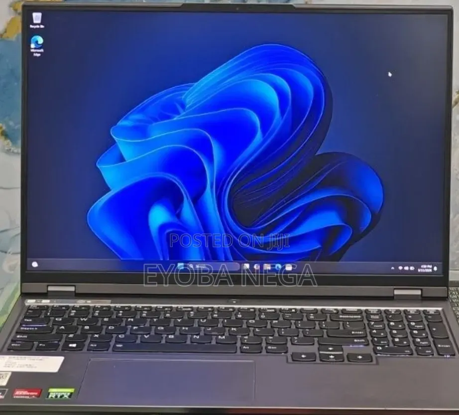 New Laptop Lenovo Legion 5 16GB AMD Ryzen 7 SSD 512GB