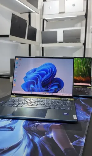 New Laptop Lenovo Yoga 7i 16GB Intel Core Ultra 7 SSD 512GB