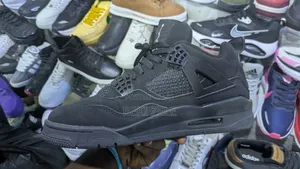 Air Jordan 4 Retro "Black Cat"