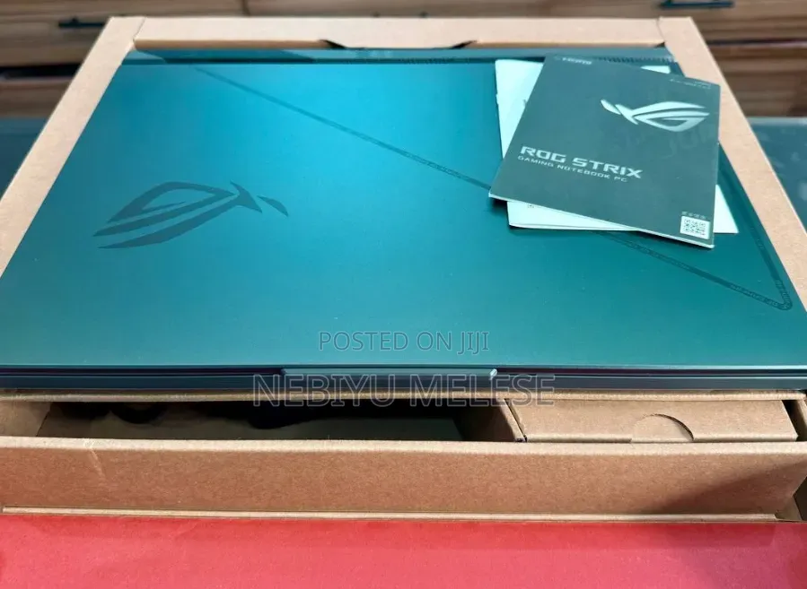 New Laptop Asus ROG Strix G15 16GB Intel Core i7 SSD 1T