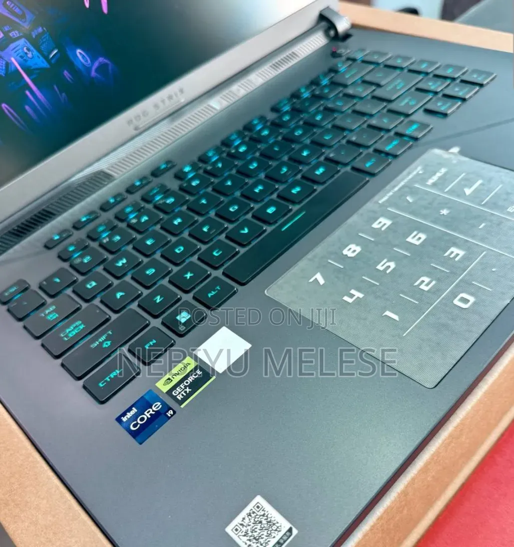 New Laptop Asus ROG Strix G16 16GB Intel Core i9 SSD 1T