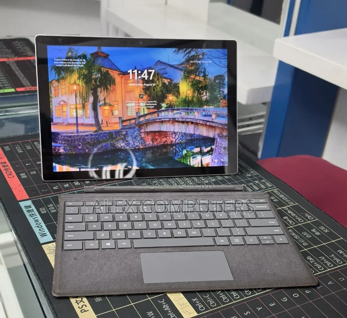 New Laptop Microsoft Surface Pro 7+ 32GB Intel Core i7 SSD 1T