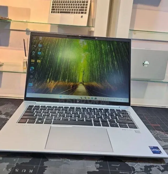 New Laptop HP EliteBook 840 G10 16GB Intel Core i7 SSD 512GB