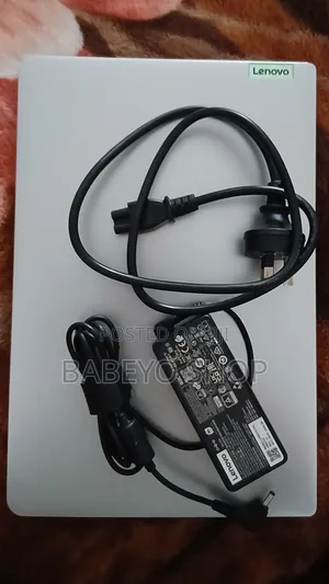 Laptop Lenovo IdeaPad 1 16GB AMD Ryzen 7 SSD 1T