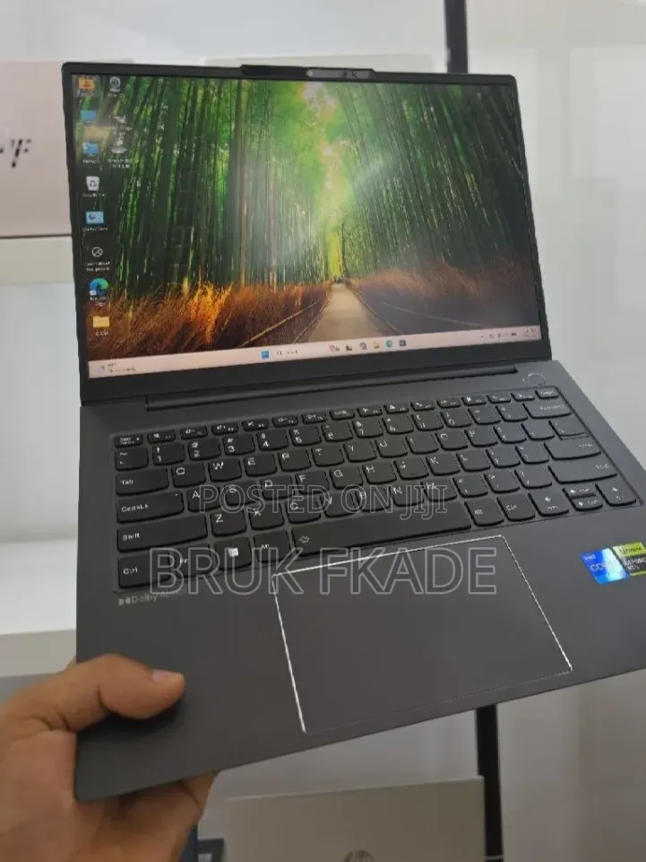New Laptop Lenovo Thinkbook 14 16GB Intel Core i7 SSD 512GB
