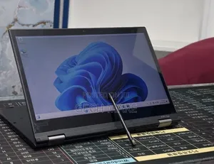 New Laptop Lenovo ThinkPad X1 Yoga 16GB Intel Core i5 SSD 256GB